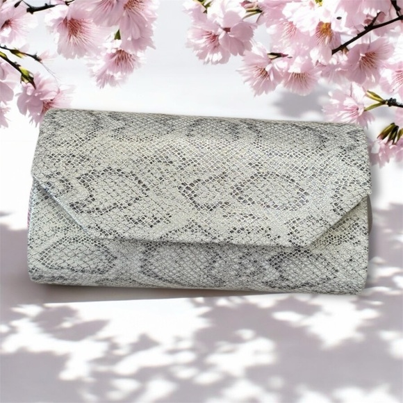 💎✅Vintage Clutch with Faux Snakeskin Texture - Picture 1 of 14